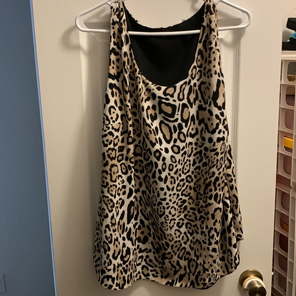 Reversible Tank